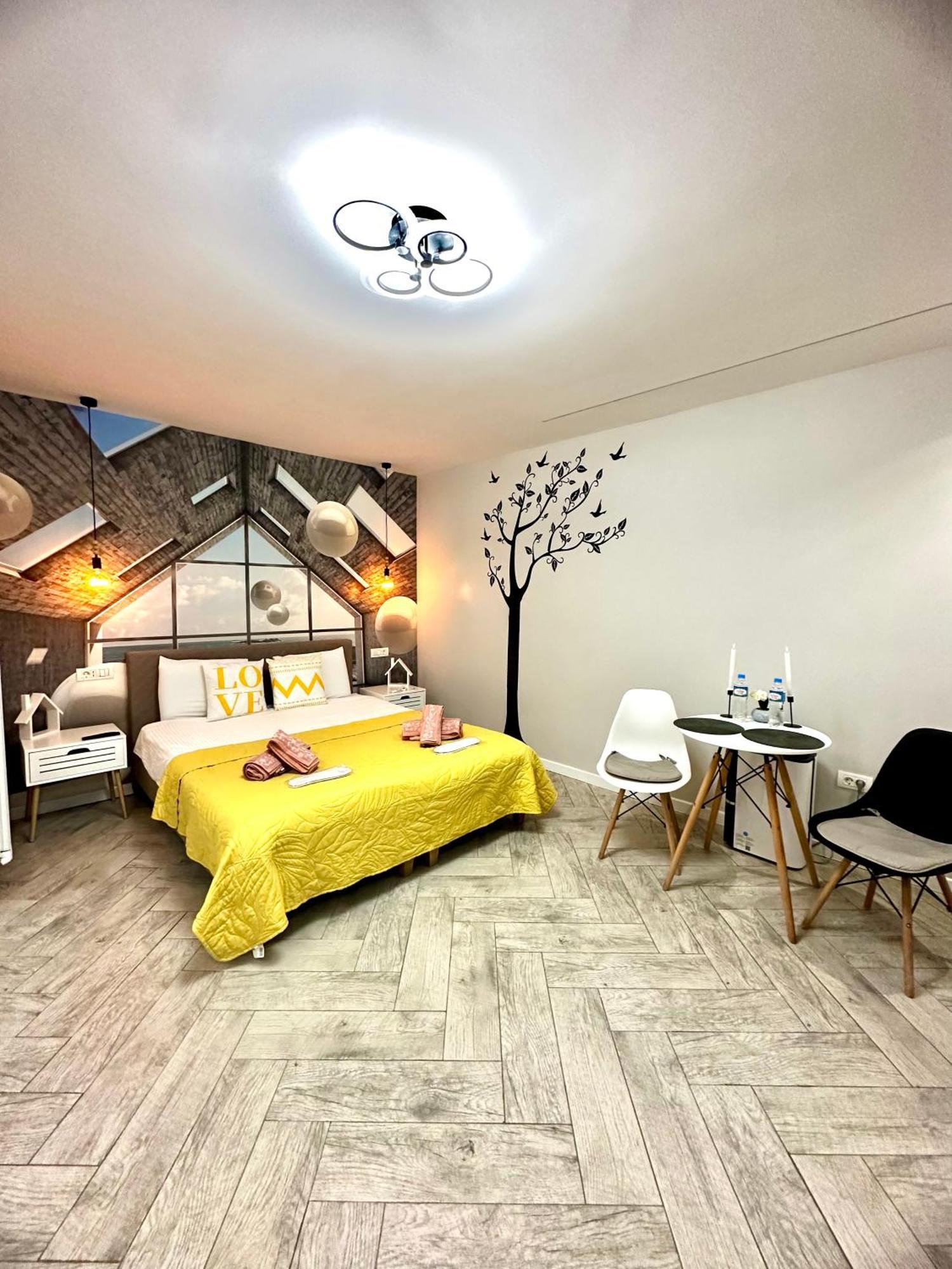 Stay Inn Central Brasov Ap 4 ภายนอก รูปภาพ